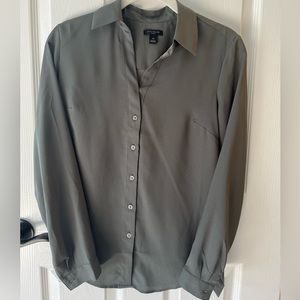Ann Taylor Essential Shirt, petite xs, PXS